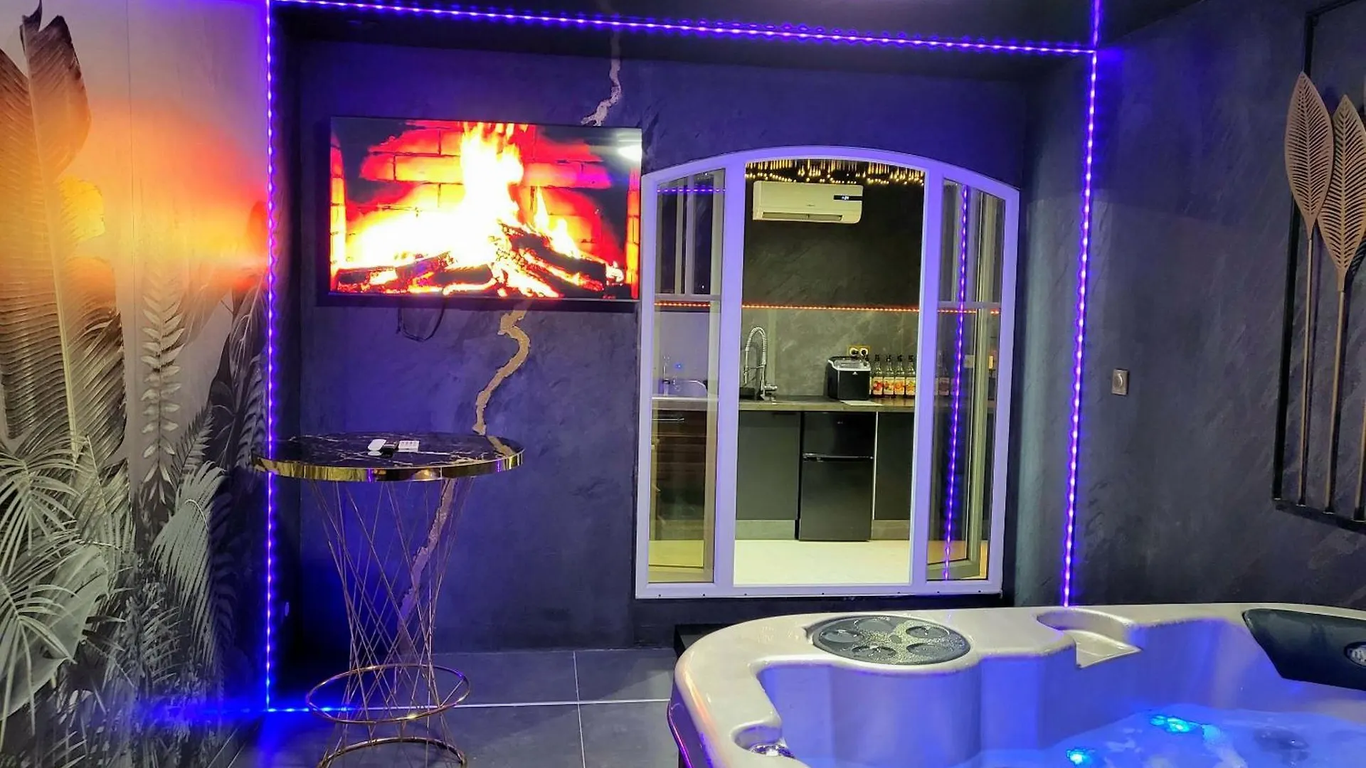 Maloveroom, 2 Suites D'Exceptions Beaucroissant Apartment